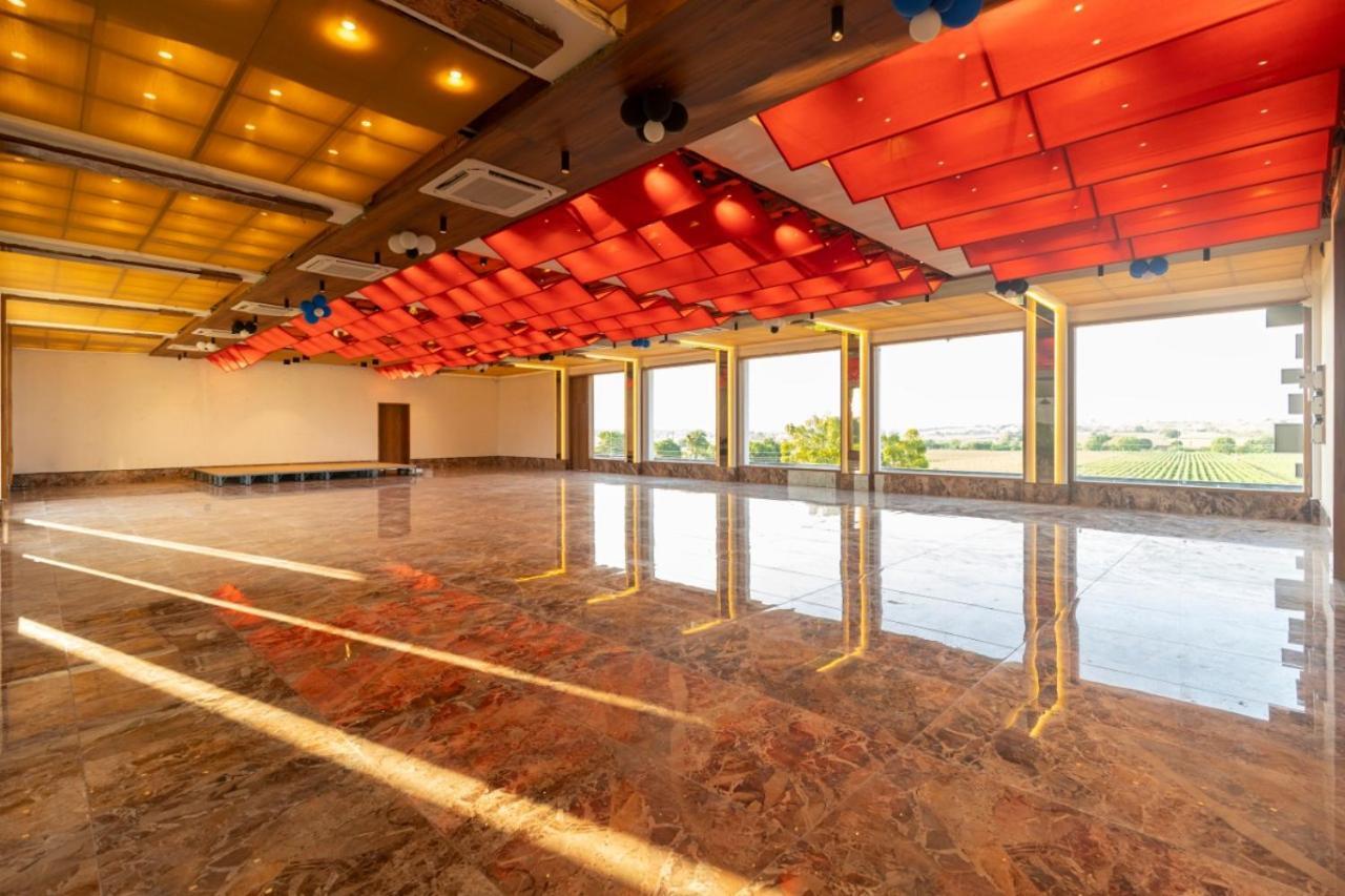 The Heaven Water Park And Resort & Restaurant Virpur Exterior photo
